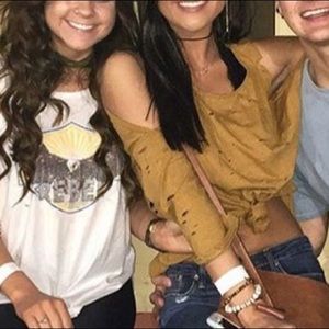 Distressed mustard knotted top